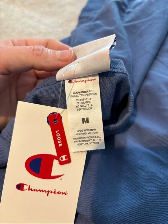 NEW Champion Blue '19' Graphic Short Sleeve Tee with Red & White Stripe Sleeves - Picture 5 of 6